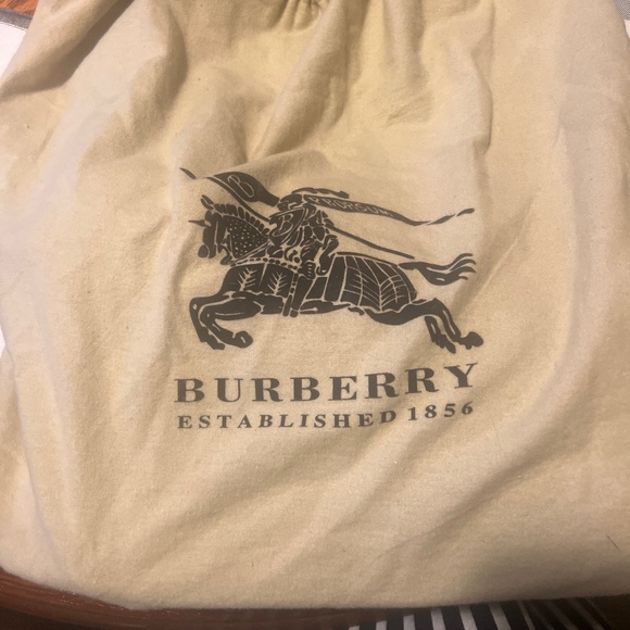 Burberry Burberry MD Banner House Check П Derby Leather | Color: Black/Tan - Picture 1 of 9